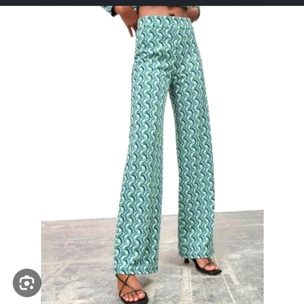 Zara Green Wave-Print Wide Leg Pants